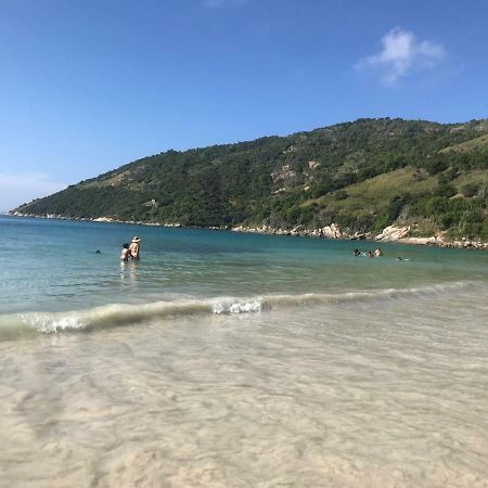 Localizado A 50 M Da Praia, Na Prainha De Арраял-ду-Кабу Екстер'єр фото
